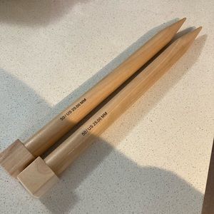 US 50 Jumbo Knitting Needles